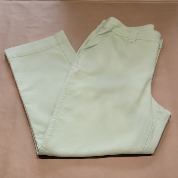 A New Day Size 10 Pistachio Green Straight Crop Denim Pants, Stretch - Picture 1 of 12